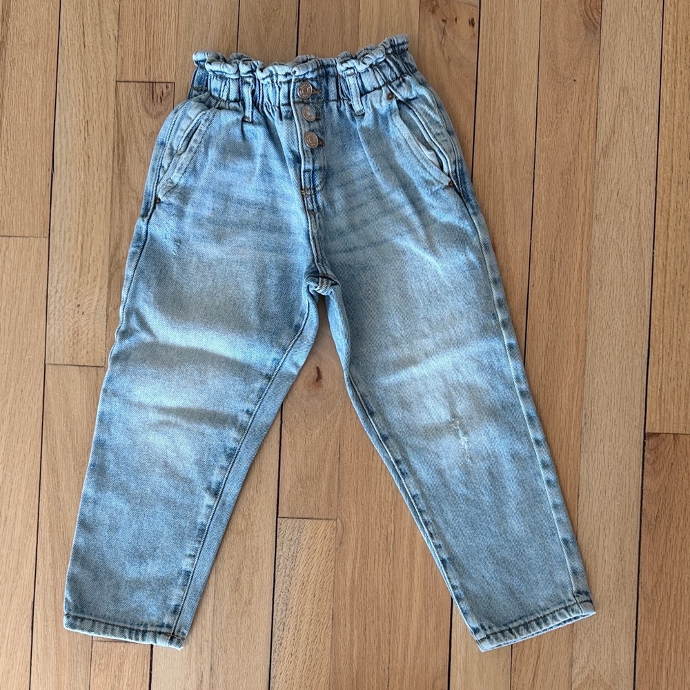 Zara Light Wash Blue Girl’s Denim Paperbag Waist Jeans size 4-5